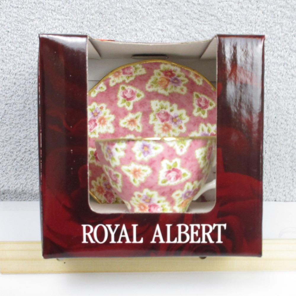 Royal Albert Vintage Florals Grape Tea Cup and Saucer Set Pink Chintz Bone China
